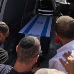 حماس تماطل في تسليم جثث الأسرى الإسرائيليين: تصريحات إسرائيلية صادمة - المهجر نت