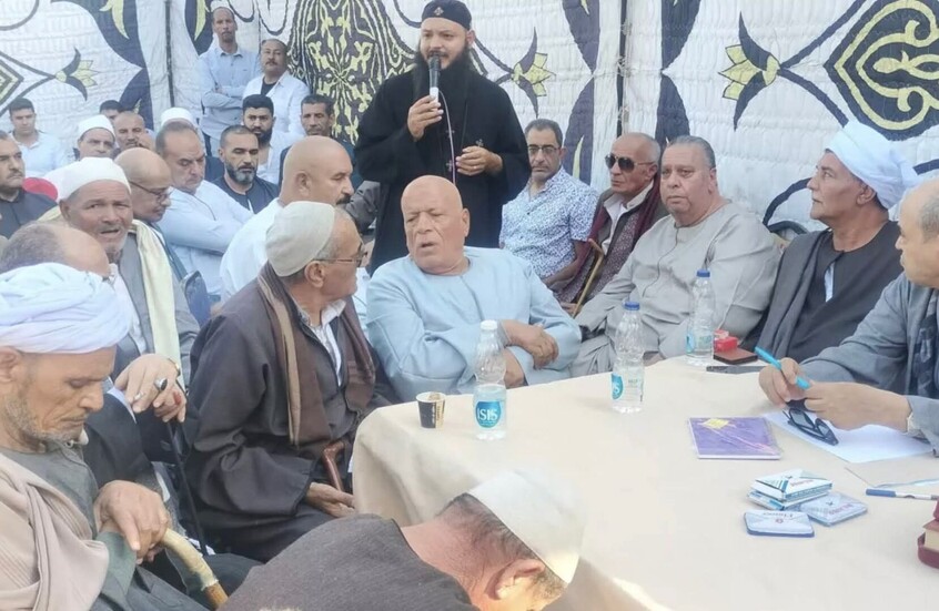 تهجير قسري في المنيا: أزمة صادمة بسبب جلسة صلح عرفية - المهجر نت