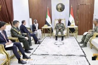 السودان وتركيا: لقاء مهم بين البرهان والسفير لتعزيز العلاقات الثنائية - المهجر نت