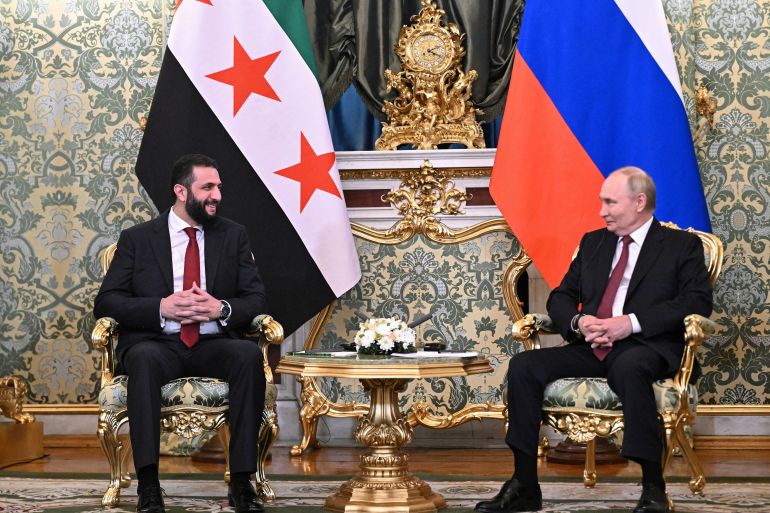الشرع في موسكو: مباحثات حاسمة مع بوتين حول مستقبل سوريا وإعادة العلاقات - المهجر نت