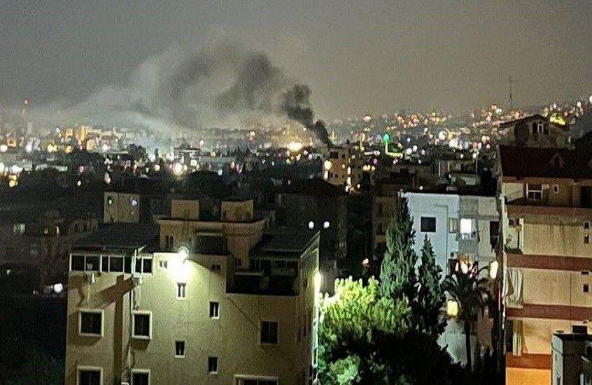 مجزرة مخيم عين الحلوة: ارتفاع قتلى الغارة الإسرائيلية إلى 13 وإصابات خطيرة - المهجر نت