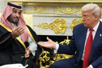 علاء مبارك يثني على رد بن سلمان: كشف تفاصيل ردود الفعل الذكية على أمريكا - المهجر نت