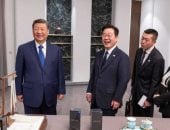 التجسس الصيني: لحظة مضحكة بين شي جين بينغ والرئيس الكوري الجنوبي تكشف تفاصيل الهاتفين الذكيين - المهجر نت