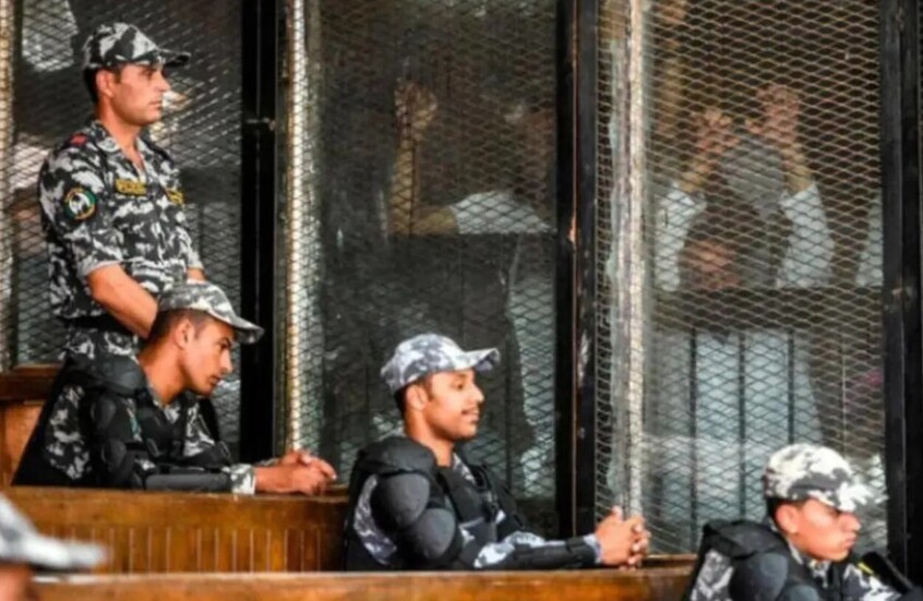 مصر: إحالة 4 مسؤولين بالقاهرة للمحاكمة التأديبية بسبب الإخلال بالواجب - المهجر نت