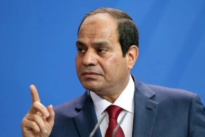 تزوير الانتخابات في مصر: السيسي يكشف موقفه الحاسم ويؤكد حماية إرادة الناخبين - المهجر نت