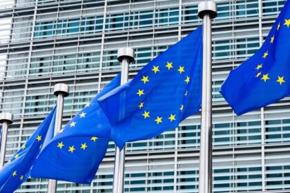 التنقل العسكري في أوروبا: توقيع 8 دول أوروبية على مذكرة تفاهم حاسمة - المهجر نت