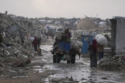 جمعية "المجد": كشف تفاصيل رحلات تهجير الفلسطينيين من غزة بإدارة إسرائيلية إستونية - المهجر نت