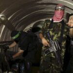 مصير مقاتلي حماس في غزة: تفاصيل صادمة حول قرار إسرائيل بالسماح بالمغادرة - المهجر نت