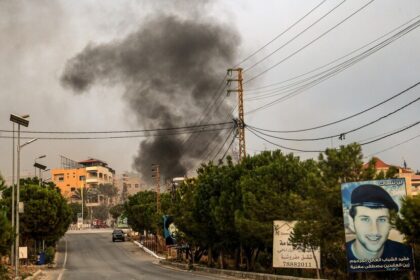 مقتل شخص في حومين الفوقا: غارة إسرائيلية صادمة تستهدف جنوب لبنان - المهجر نت