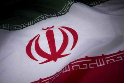 إيران وواشنطن: تصريحات صادمة من رئيس لجنة الأمن القومي حول عدم التفاوض - المهجر نت