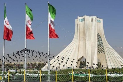 إيران تواجه كارثة مائية: 15 محافظة بلا أمطار وسدود العاصمة على شفا الجفاف - المهجر نت
