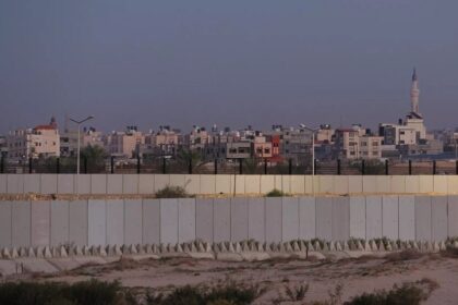 هجوم إسرائيلي صادم على اتفاق السلام مع مصر وتحذيرات من نسخ التجربة في سوريا والسعودية - المهجر نت