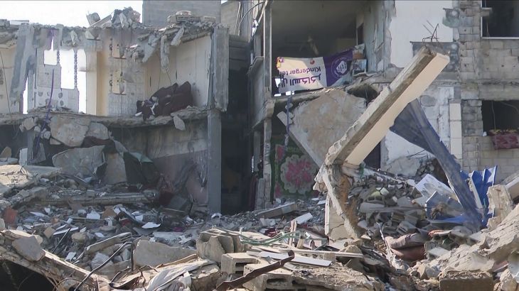 قصف إسرائيلي وراء الخط الأصفر بغزة: تحذيرات أونروا من أزمة إنسانية خطيرة - المهجر نت