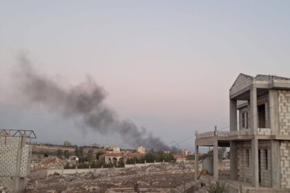 غارة إسرائيلية في بليدا: مقتل شخص وتحليق مكثف للطيران المسيّر - المهجر نت