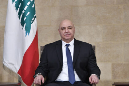 جوزيف عون: تطبيق صارم لإجراءات منع تبييض الأموال وتمويل الإرهاب في لبنان - المهجر نت
