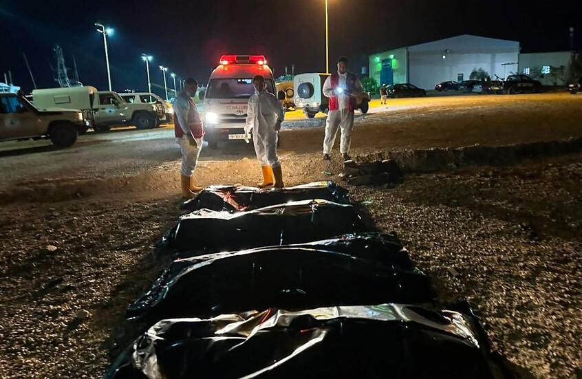 كارثة غرق المهاجرين في المتوسط: إنقاذ عشرات قبالة السواحل الليبية - المهجر نت