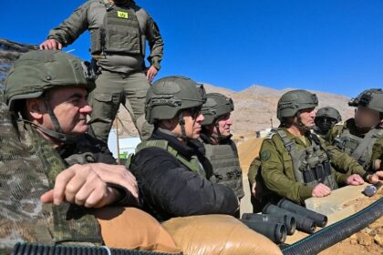 زيارة نتنياهو للمنطقة العازلة في سوريا تكشف موقف إسرائيل الحاسم - المهجر نت