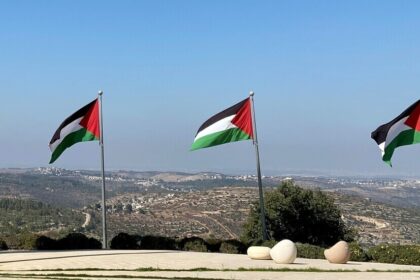 استقلال فلسطين: البرلمان العربي يؤكد دعم الحقوق الوطنية الثابتة والمشروعة - المهجر نت
