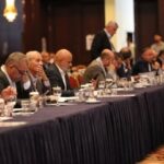 تمثيل الفلسطينيين في الخارج: كشف ملاحظات حاسمة حول الاحتكار وحرية الاختيار - المهجر نت