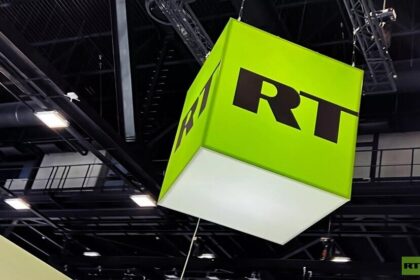 إعلان RT الهند يثير ضجة واسعة ويحول مترو نيودلهي إلى متحف متنقل - المهجر نت
