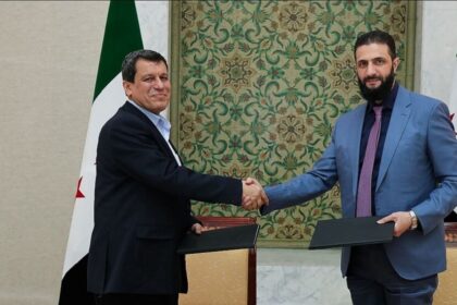 قسد في سوريا: كشف موقف أنقرة المثير من دمج القوات الكردية في الحكومة الانتقالية - المهجر نت