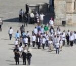 اعتداءات المستوطنين في الضفة: هجوم مسلح جديد على بلدة سنجل وسط تصعيد خطير - المهجر نت