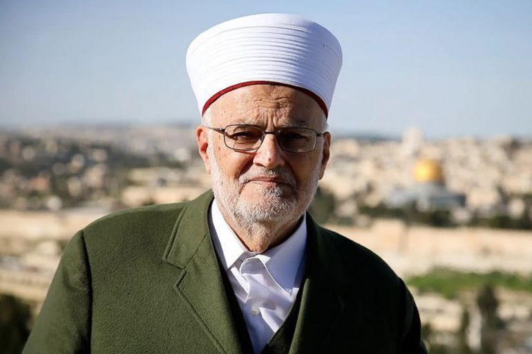 الشيخ عكرمة صبري: محاكمة صادمة تهدد المرجعيات الدينية في القدس - المهجر نت