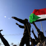 السودان: مفوضية حقوق الإنسان تحذر من استفادة الأطراف من الحرب وتطالب بمحاسبتهم - المهجر نت
