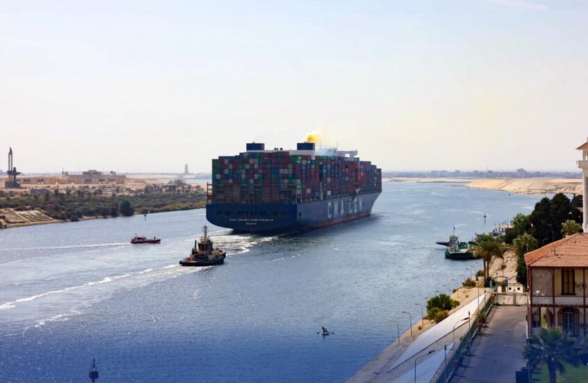 قناة السويس وموانئ مصر: وزير النقل يؤكد الحفاظ على الشريان التجاري العالمي - المهجر نت
