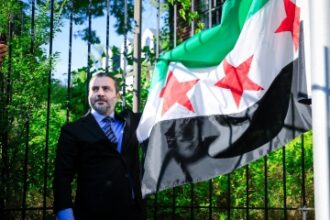 سوريا تعلن قرب إعادة افتتاح سفارتها في أنقرة بعد التحولات السياسية الصادمة - المهجر نت