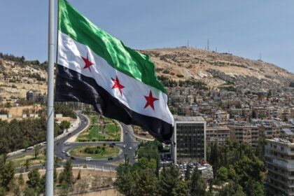 الاستثمارات في سوريا: تفاصيل مهمة حول بوابة الاستقرار السياسي وجذب الأموال - المهجر نت