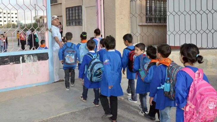 فضيحة معلمة سورية في حمص: فيديو مسيء للتلاميذ يثير غضب واسع - المهجر نت
