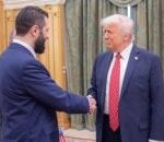العقوبات على سوريا: ترامب يكشف قرارًا مهمًا قبل زيارة الرئيس السوري إلى واشنطن - المهجر نت