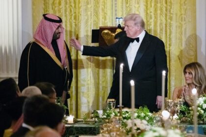 ترامب يقيم مأدبة مهمة في البيت الأبيض على شرف بن سلمان بحضور ماسك ورونالدو - المهجر نت