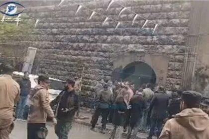 حلب: افتتاح معبد ومدرسة يهودية بحضور حاخامين إسرائيليين يثير جدلاً - المهجر نت