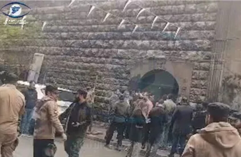 حلب: افتتاح معبد ومدرسة يهودية بحضور حاخامين إسرائيليين يثير جدلاً - المهجر نت