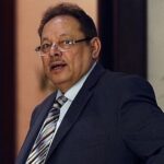 علي ناصر محمد والقصر المشؤوم: كشف كواليس الحكم والخلافات السياسية في الجنوب - المهجر نت