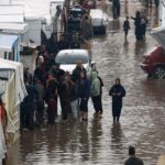 غرق خيام النازحين في غزة: تحذيرات من كارثة إنسانية بسبب المنخفض الجوي - المهجر نت