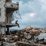 الحرب على غزة: استشهاد فلسطينيين والاشتراط الإسرائيلي للمرحلة الثانية لخطة ترامب - المهجر نت
