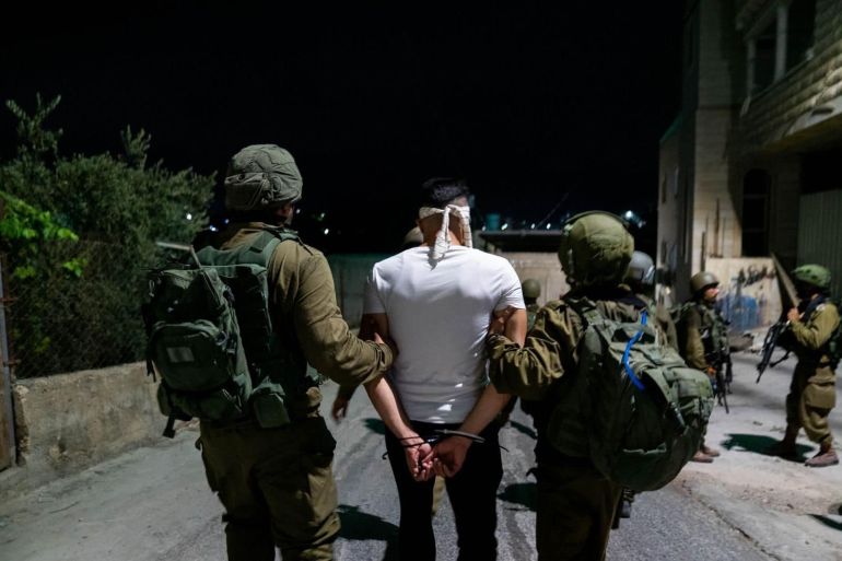 الاحتلال الإسرائيلي في الضفة: اعتقالات واسعة وتهجير أكثر من ألف فلسطيني - المهجر نت