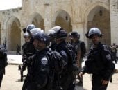 قوات إسرائيلية خاصة تقتحم مخيم الأمعري بالضفة الغربية: أحداث صادمة ومقلقة - المهجر نت