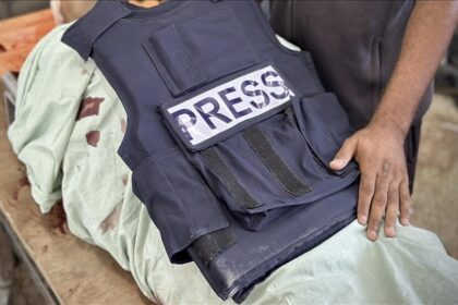 استهداف الصحفيين في فلسطين: كشف تفاصيل الإصابات الدامية والسياسة الممنهجة - المهجر نت