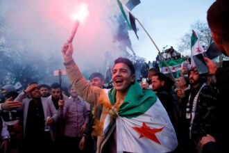 عودة اللاجئين السوريين: كشف أرقام صادمة بعد عام من الثورة - المهجر نت