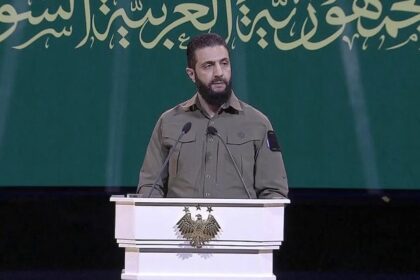 العدالة الانتقالية في سوريا: خطاب الشرع يكشف رؤية جديدة لبناء دولة قوية بعد سقوط النظام - المهجر نت