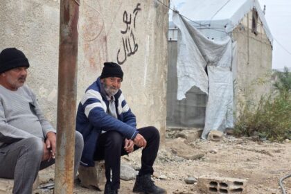 مأساة نازحي مخيم اليرموك: كشف تفاصيل صادمة عن معاناتهم والعودة المستحيلة - المهجر نت