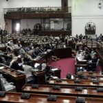 البرلمان اليمني يحذر: إلغاء عاجل لإجراءات المجلس الانتقالي خطير على الشرعية - المهجر نت