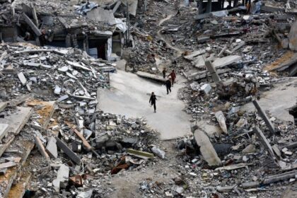 شهداء غزة: تفاصيل صادمة لاستمرار إطلاق النار وسقوط طفلة بين الضحايا - المهجر نت
