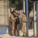 الشيخ مقصود: رفض مسلحين الانسحاب من حلب وسط تطورات خطيرة واشتباكات مستمرة - المهجر نت