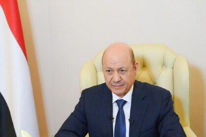 التواجد العسكري الإماراتي في اليمن: العليمي يكشف قرارًا حاسمًا لتصحيح مسار التحالف - المهجر نت