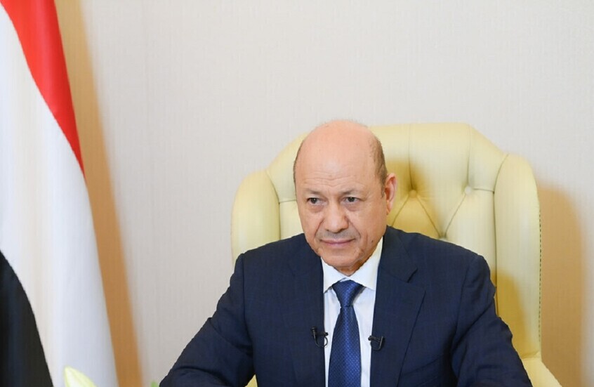 التواجد العسكري الإماراتي في اليمن: العليمي يكشف قرارًا حاسمًا لتصحيح مسار التحالف - المهجر نت
